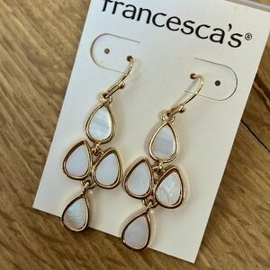 NWT Francesca’s Mother of Pearl and Gold Earrings